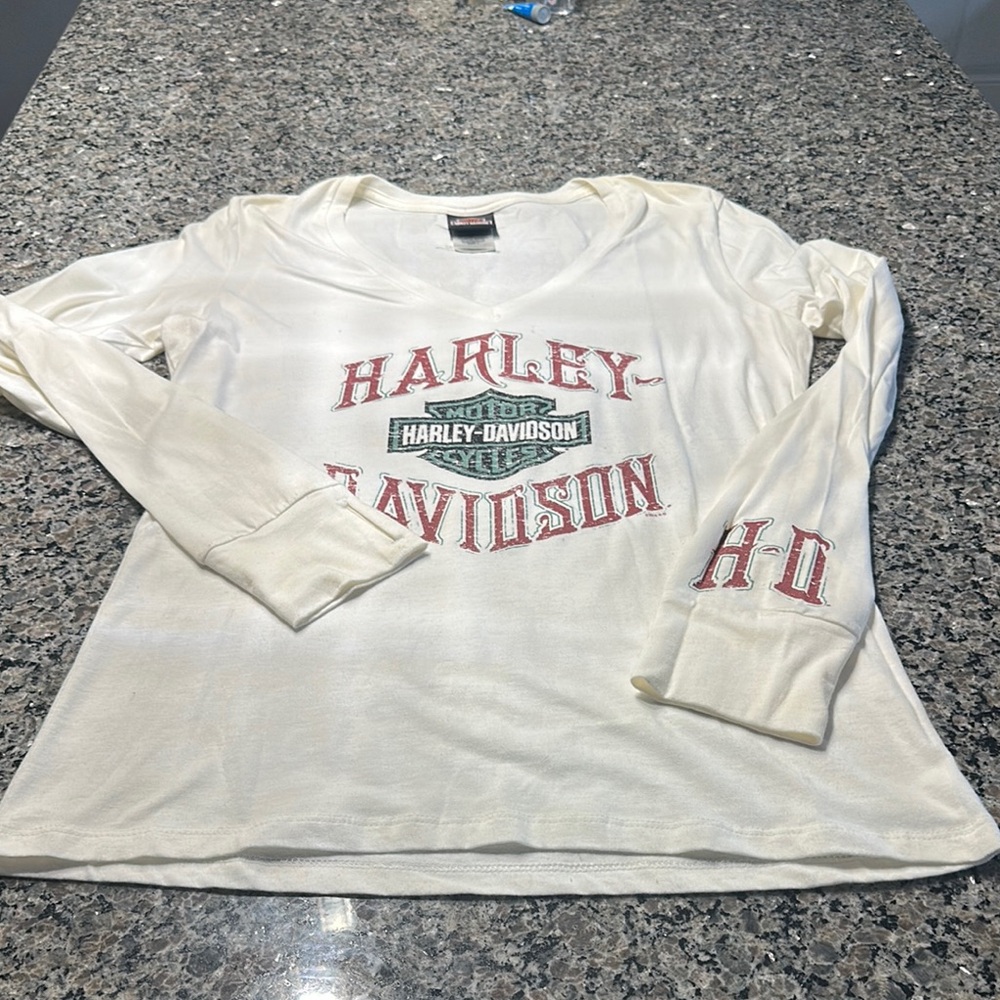Harley-Davidson White Long Sleeve Shirt with Red Logo